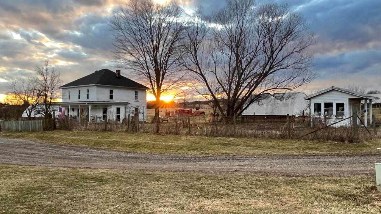 Shenandoah Valley Glamping - Amazing Views - Farm Edinburg Exterior foto